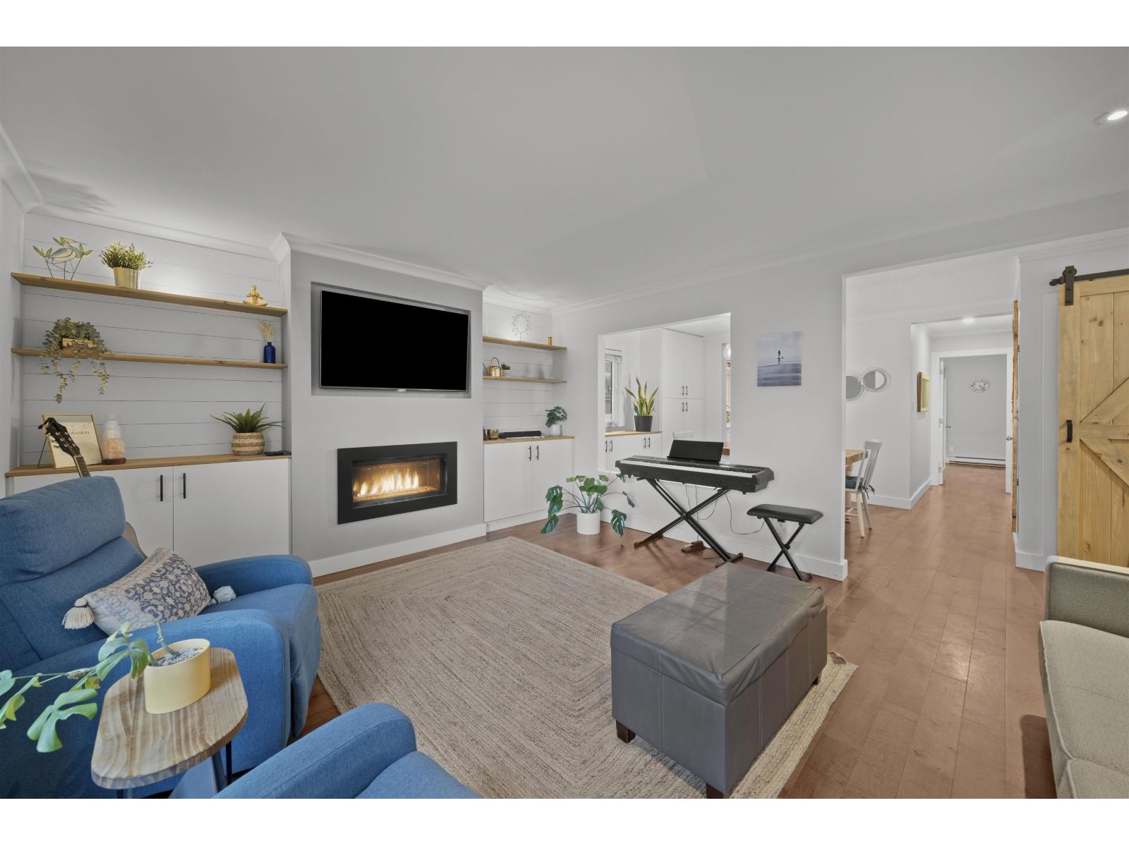 13507 15 Avenue, Surrey, British Columbia  V4A 5H4 - Photo 5 - R3115757