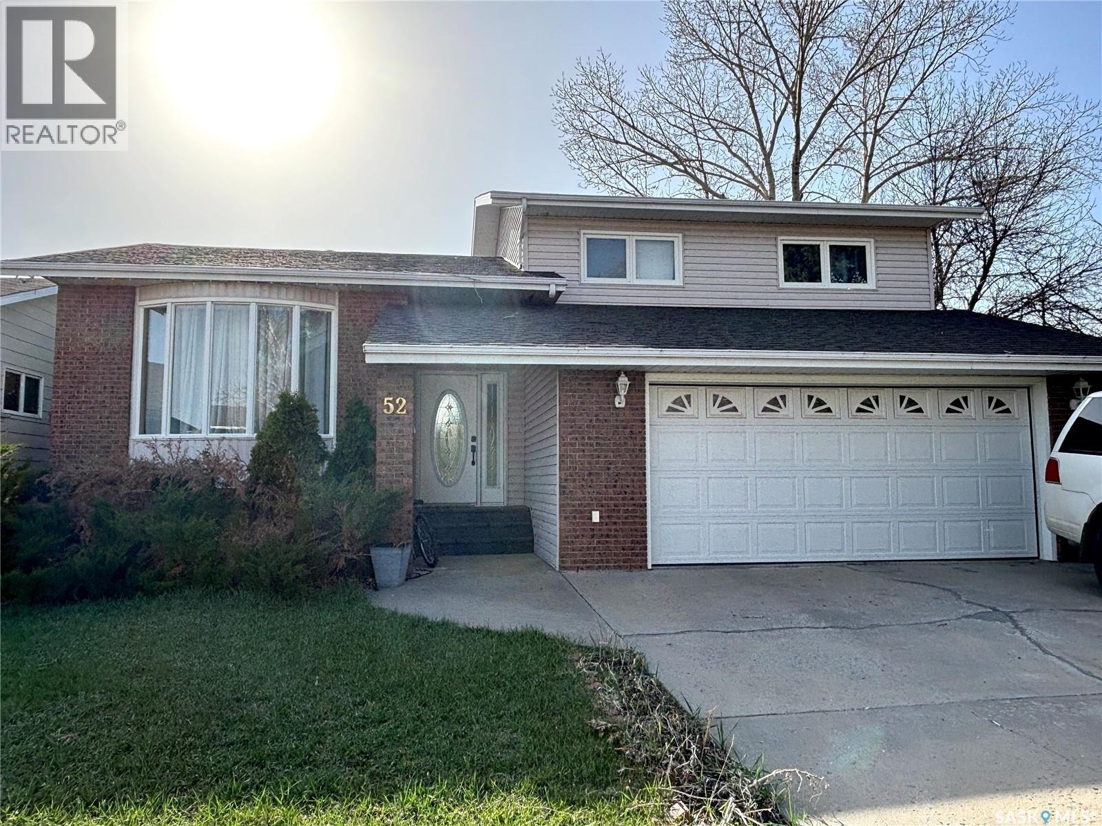 52 Harrigan CRESCENT, Maple Creek, Saskatchewan