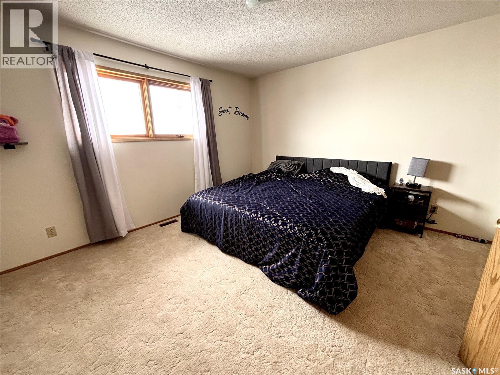 52 Harrigan Crescent, Maple Creek, Saskatchewan  S0N 1N0 - Photo 19 - SK033934