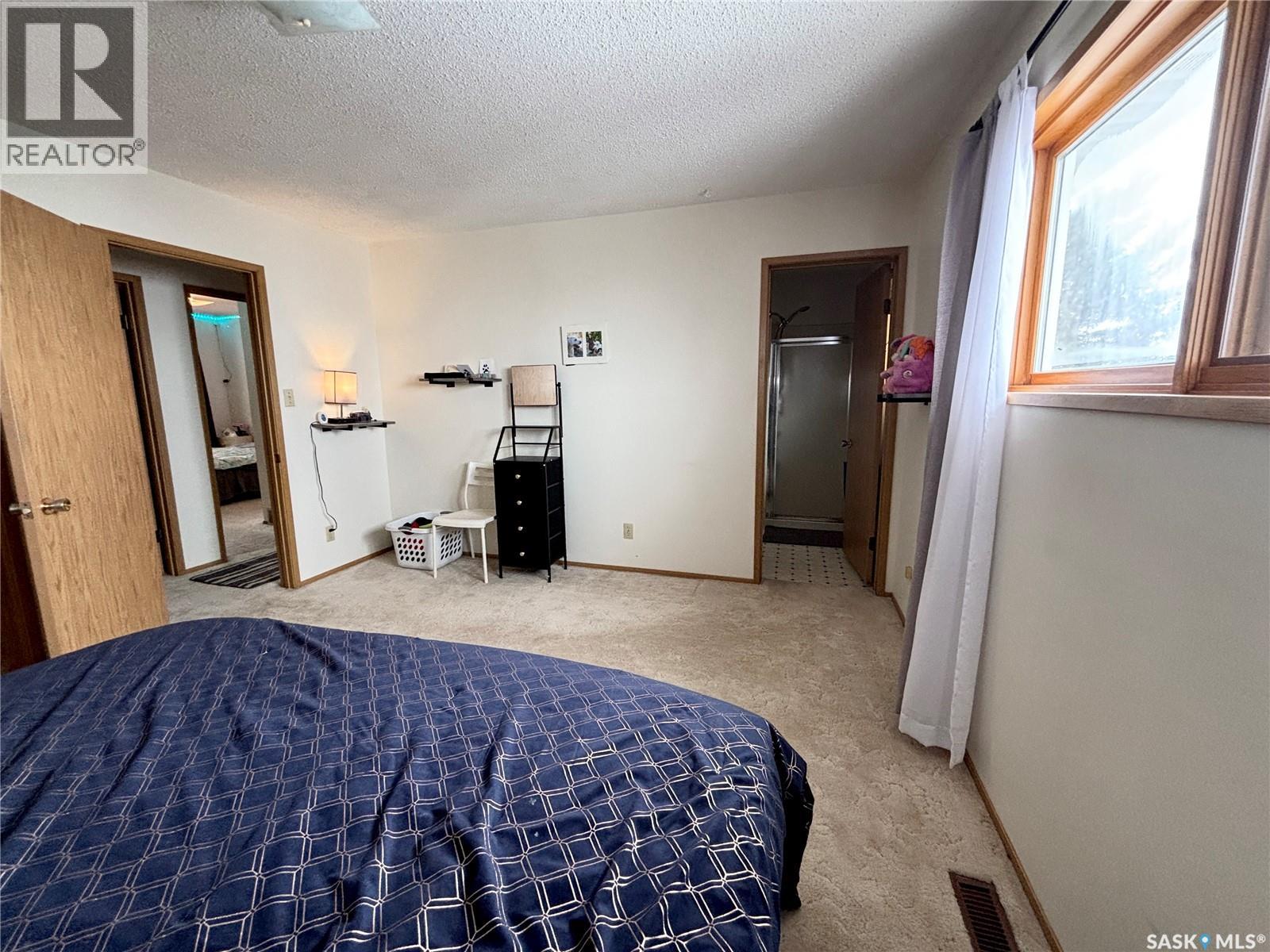 52 Harrigan Crescent, Maple Creek, Saskatchewan  S0N 1N0 - Photo 21 - SK033934