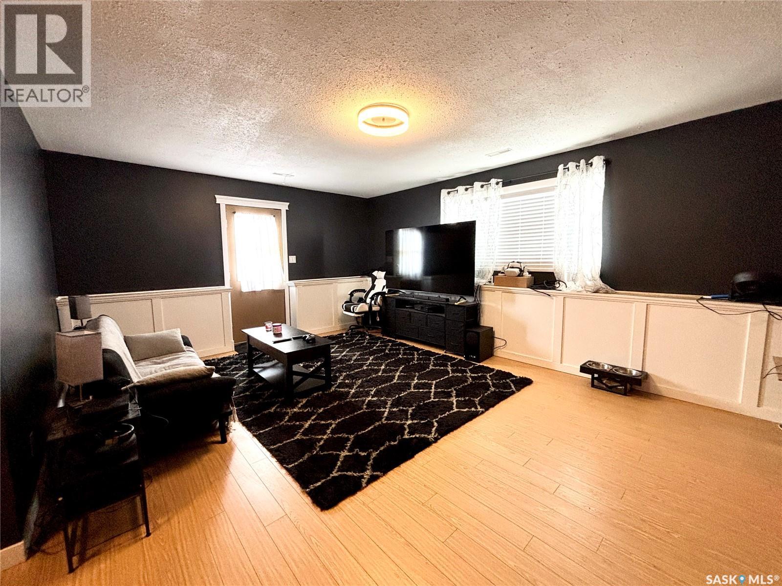 52 Harrigan Crescent, Maple Creek, Saskatchewan  S0N 1N0 - Photo 28 - SK033934