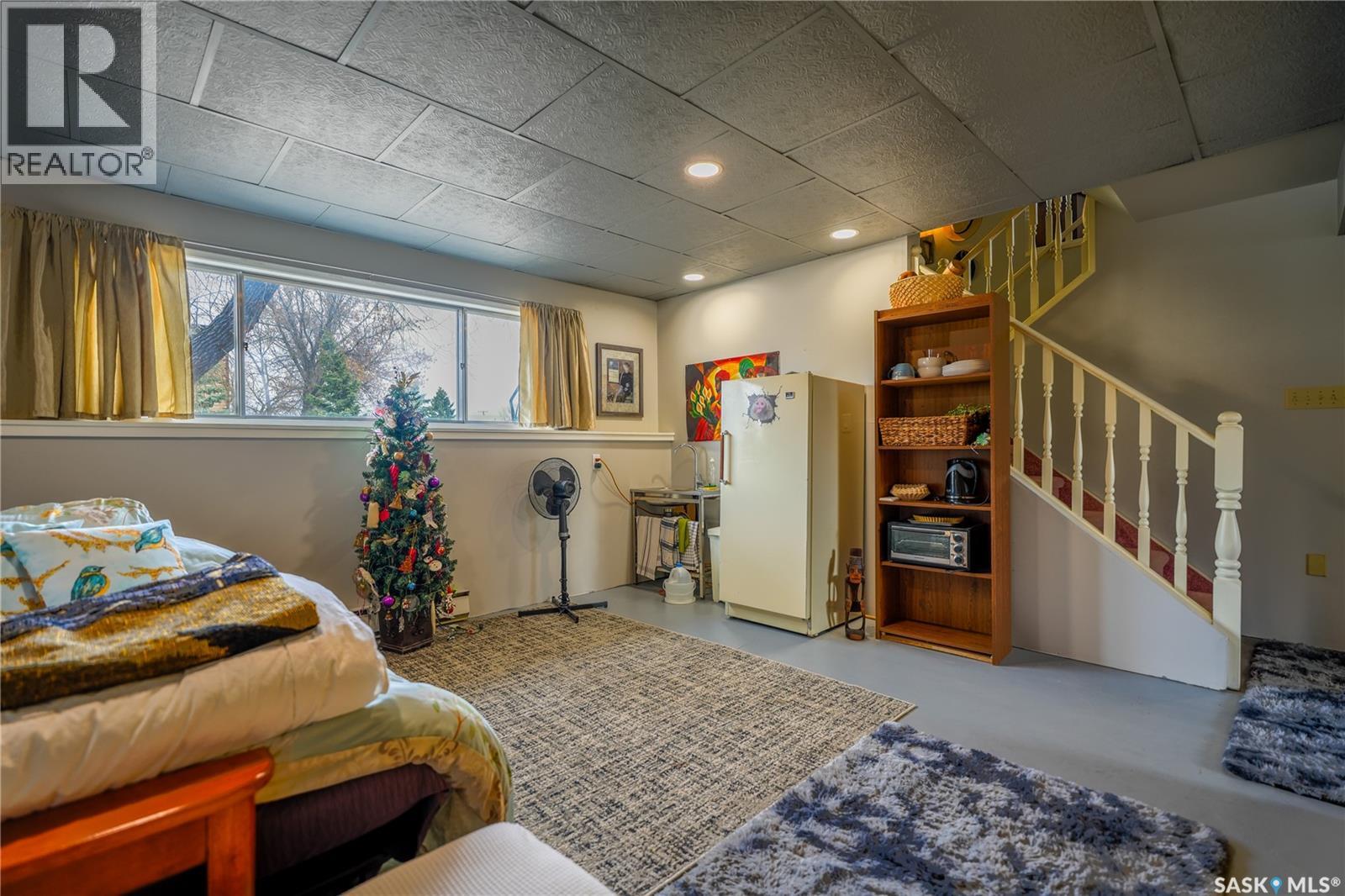 254 2nd Avenue E, Gravelbourg, Saskatchewan  S0H 1X0 - Photo 29 - SK033895