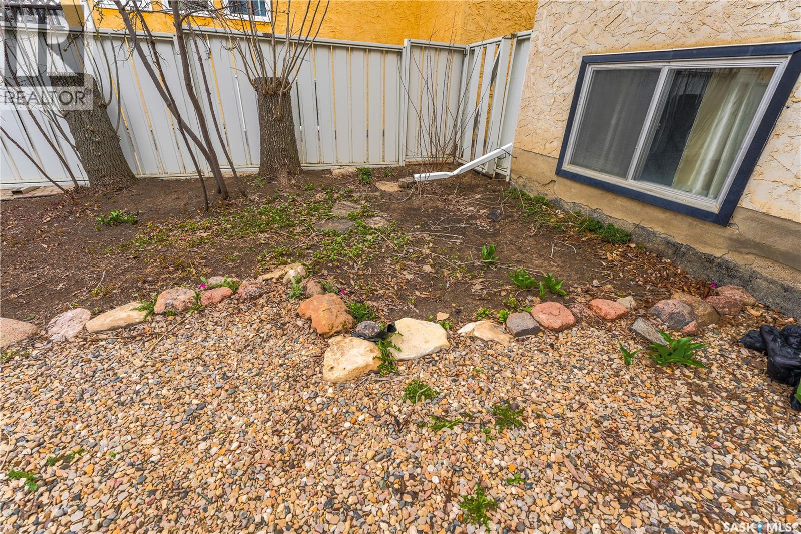 254 2nd Avenue E, Gravelbourg, Saskatchewan  S0H 1X0 - Photo 46 - SK033895