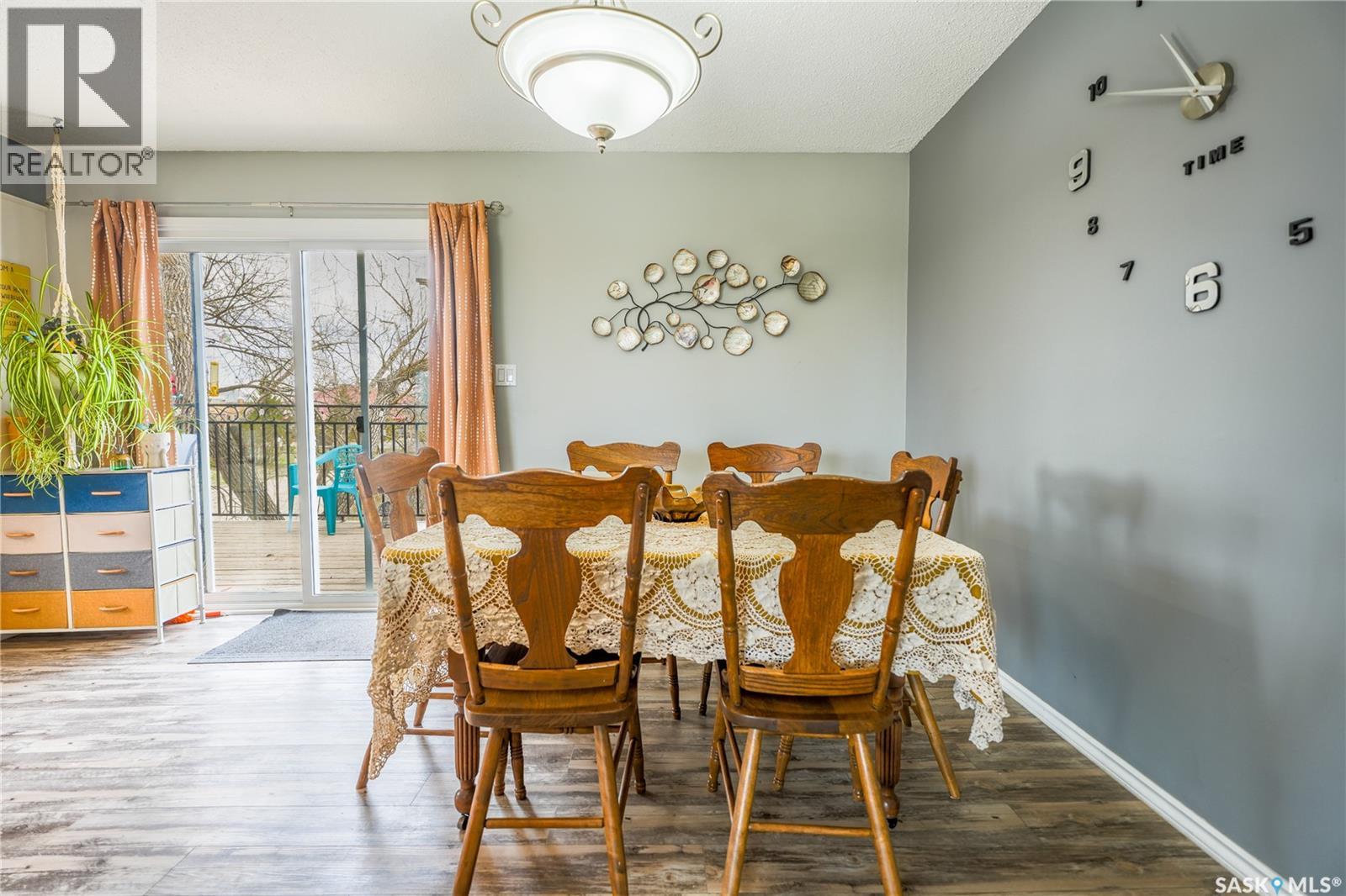 254 2nd Avenue E, Gravelbourg, Saskatchewan  S0H 1X0 - Photo 9 - SK033895