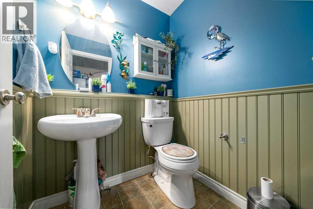 138 Terrace View Ne, Medicine Hat, Alberta  T1C 0A5 - Photo 12 - A2304319