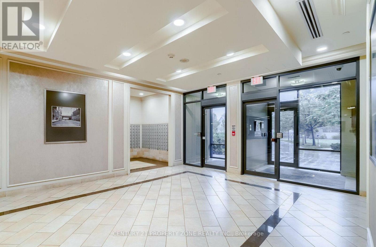 215 - 60 Heintzman Street, Toronto, Ontario  M6P 5A1 - Photo 15 - W13043664