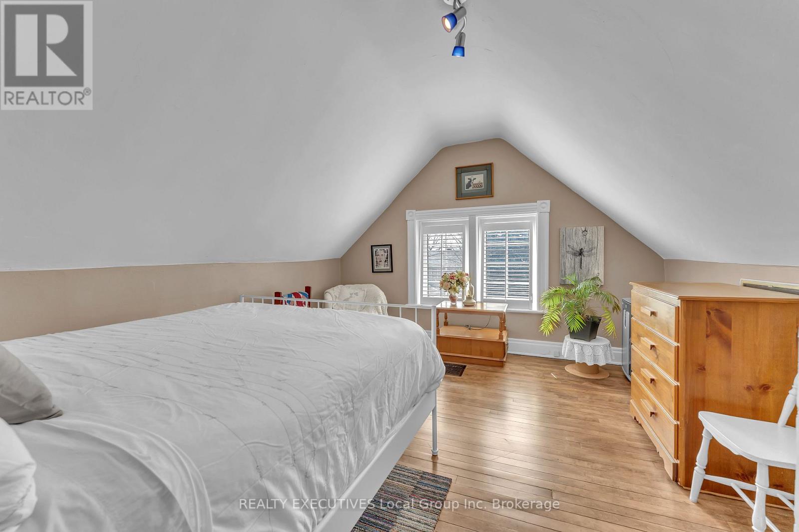 150 First Avenue E, North Bay, Ontario  P1B 1J6 - Photo 32 - X13040834