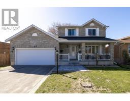 789 STRAND BOULEVARD, Kingston, Ontario
