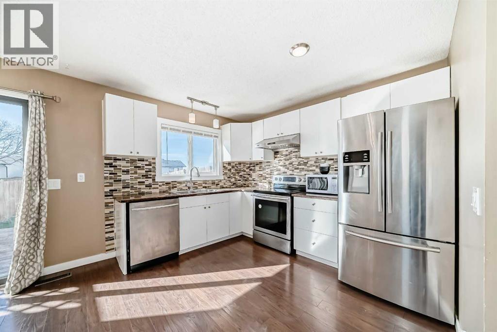 5 Falchurch Road Ne, Calgary, Alberta  T3J 1G6 - Photo 6 - A2304417