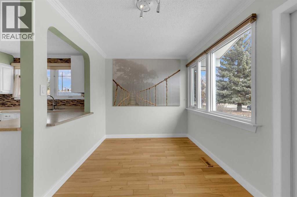 5934 41 Streetcrescent, Red Deer, Alberta  T4N 1B7 - Photo 6 - A2297336