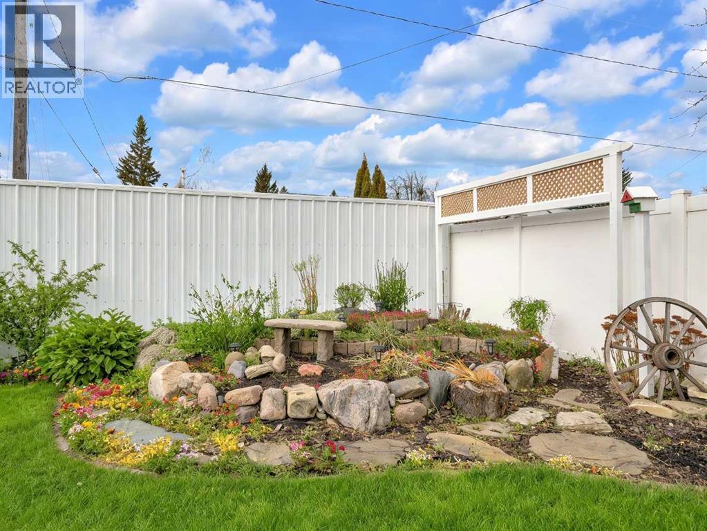 5934 41 Streetcrescent, Red Deer, Alberta  T4N 1B7 - Photo 30 - A2297336