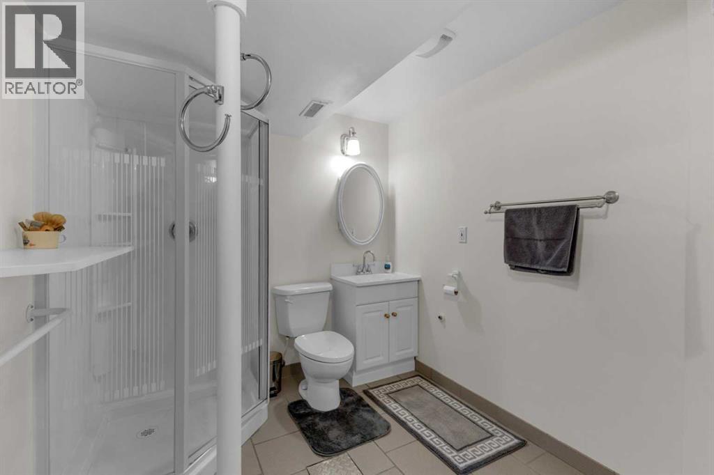 5934 41 Streetcrescent, Red Deer, Alberta  T4N 1B7 - Photo 19 - A2297336