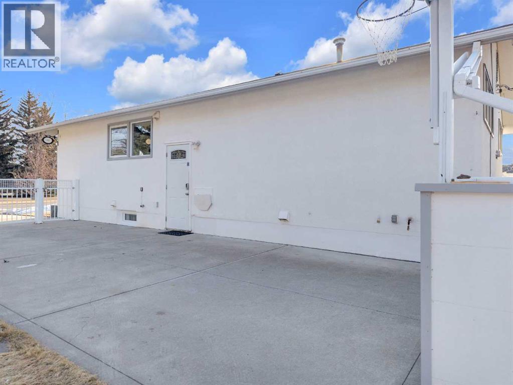 5934 41 Streetcrescent, Red Deer, Alberta  T4N 1B7 - Photo 25 - A2297336