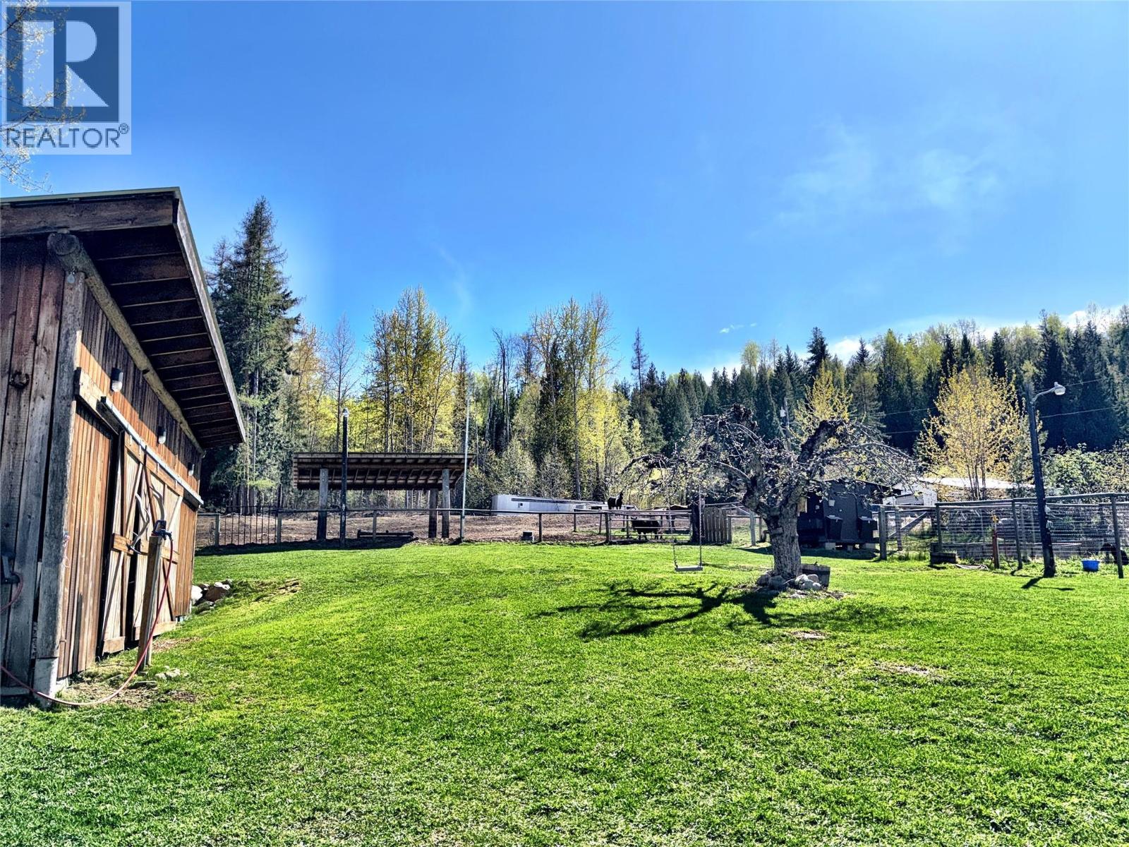 4219 Casino Road, Trail, British Columbia  V1R 4X3 - Photo 57 - 10373846