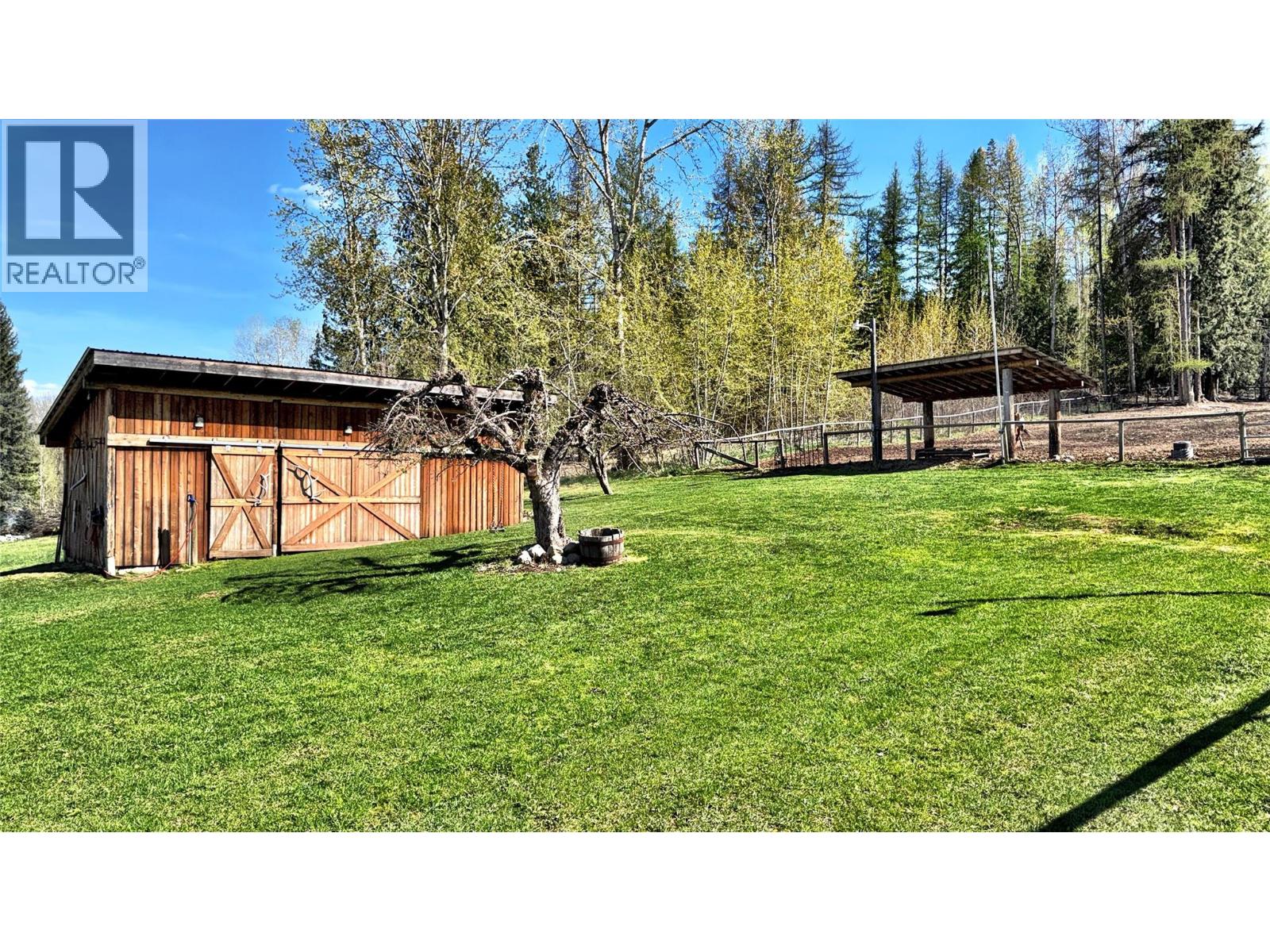 4219 Casino Road, Trail, British Columbia  V1R 4X3 - Photo 60 - 10373846