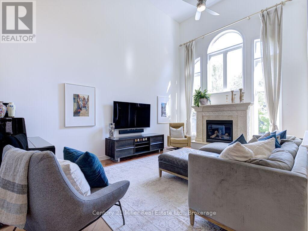 2301 Hertfordshire Way, Oakville, Ontario  L6H 7M5 - Photo 15 - W13043696