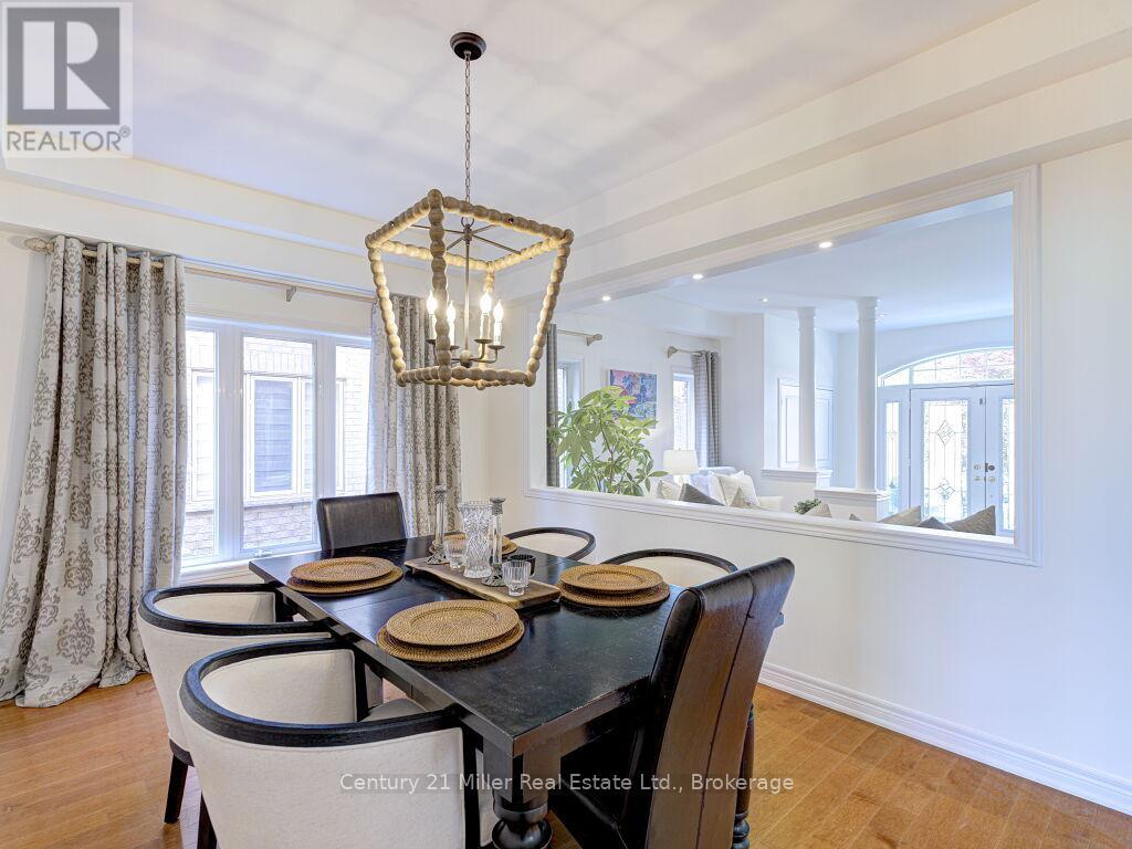 2301 Hertfordshire Way, Oakville, Ontario  L6H 7M5 - Photo 7 - W13043696