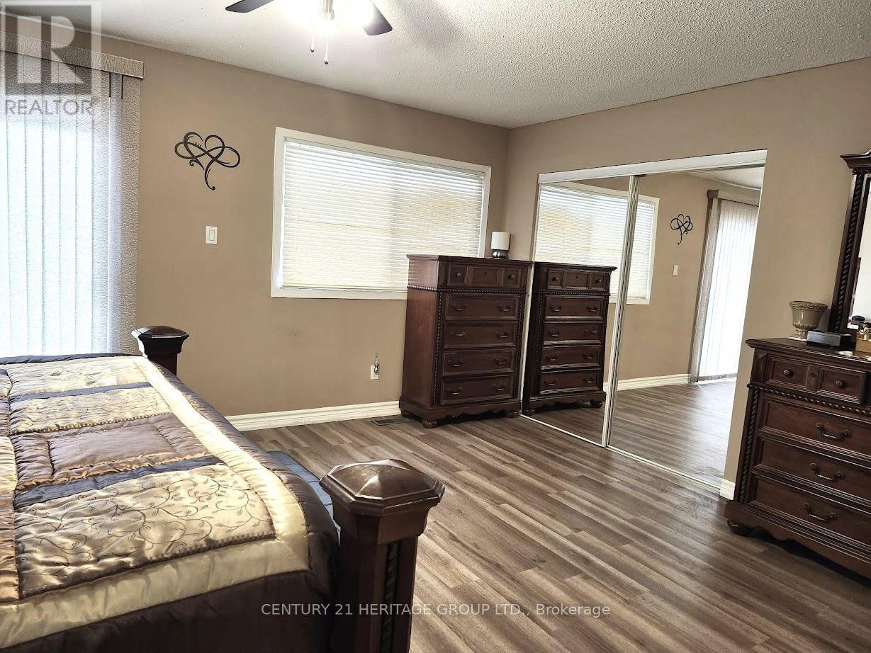 131 Black Hawk Way, Toronto, Ontario  M2R 3L7 - Photo 13 - C13043710