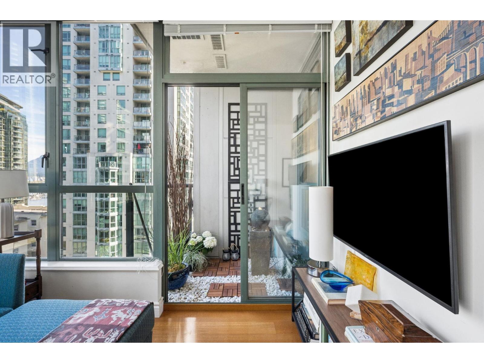 705 1239 W Georgia Street, Vancouver, British Columbia  V6B 4R8 - Photo 7 - R3115742