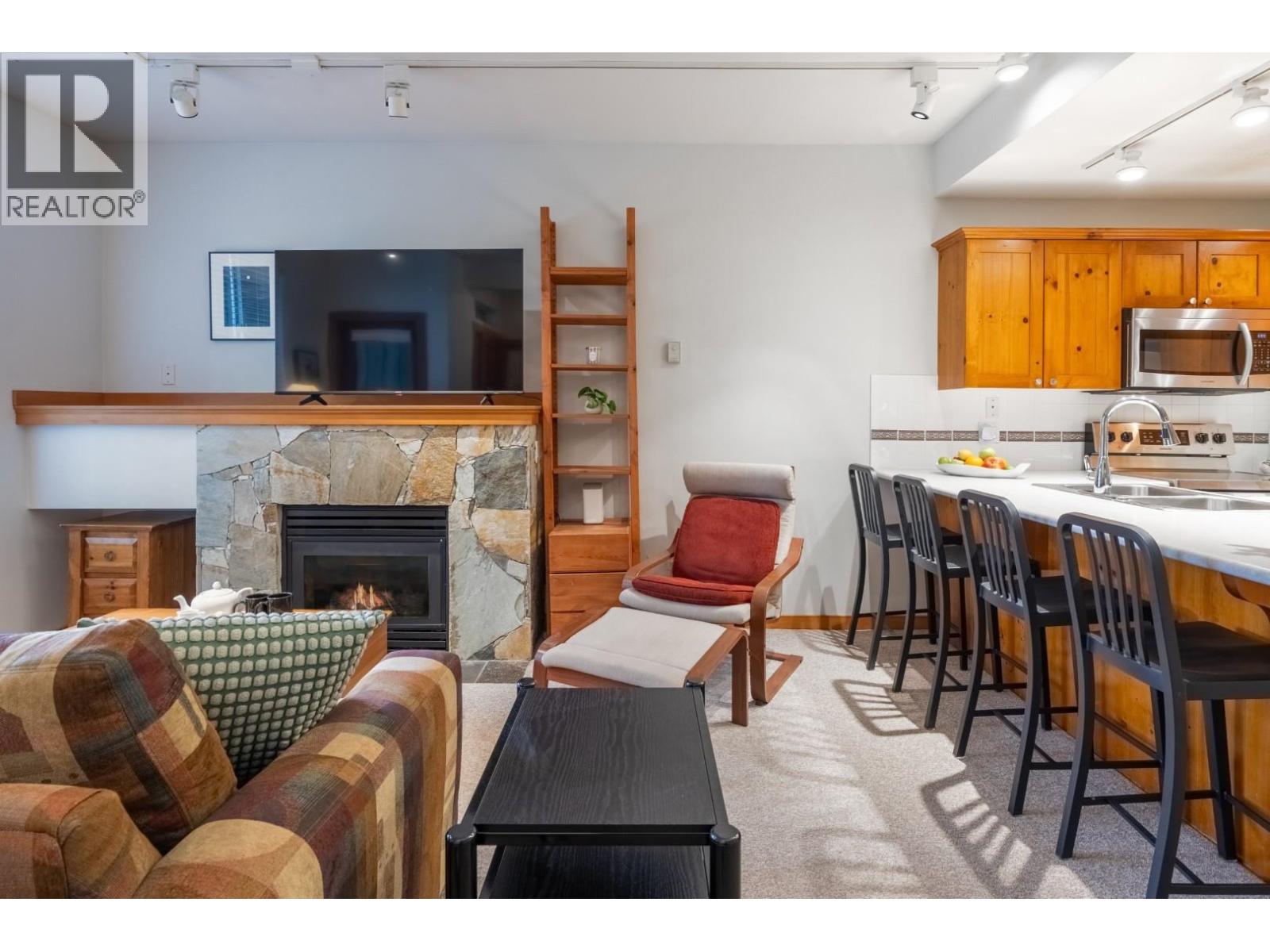 28 4385 Northlands Boulevard, Whistler, British Columbia  V8E 1C5 - Photo 5 - R3115771