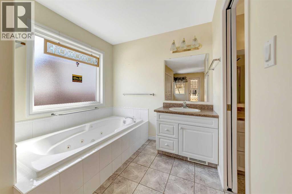 5318 46 Street, Lloydminster, Alberta  T9V 0E1 - Photo 18 - A2303755