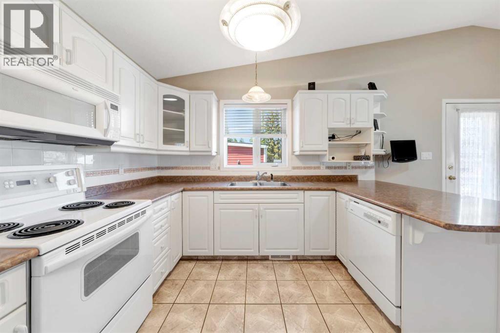 5318 46 Street, Lloydminster, Alberta  T9V 0E1 - Photo 12 - A2303755