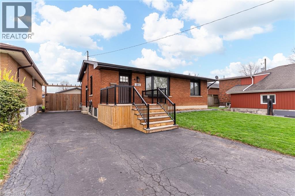 185 DESCHENE Avenue, Hamilton, Ontario