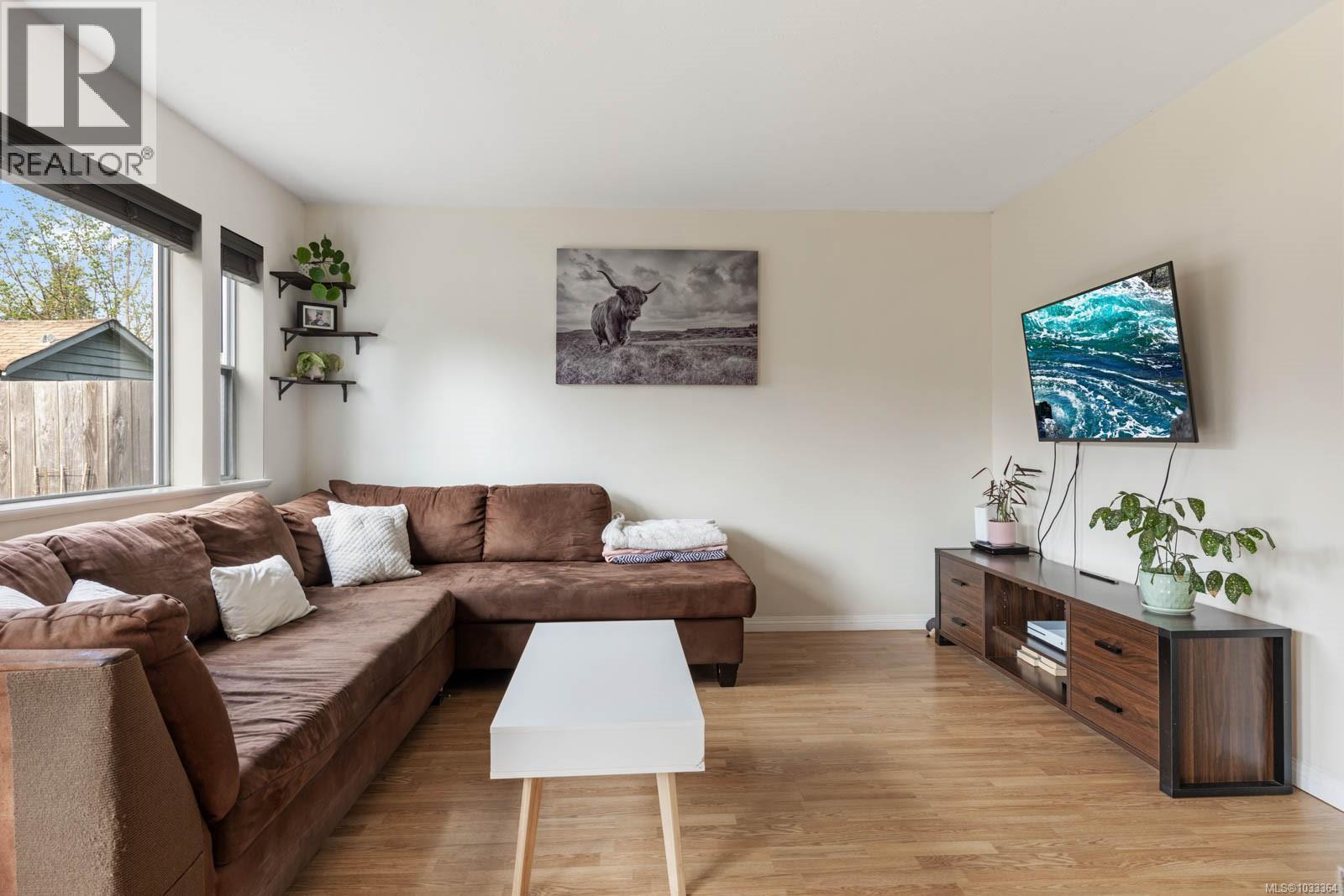 B 345 Menzies Ave, Courtenay, British Columbia  V9N 3C2 - Photo 6 - 1033364