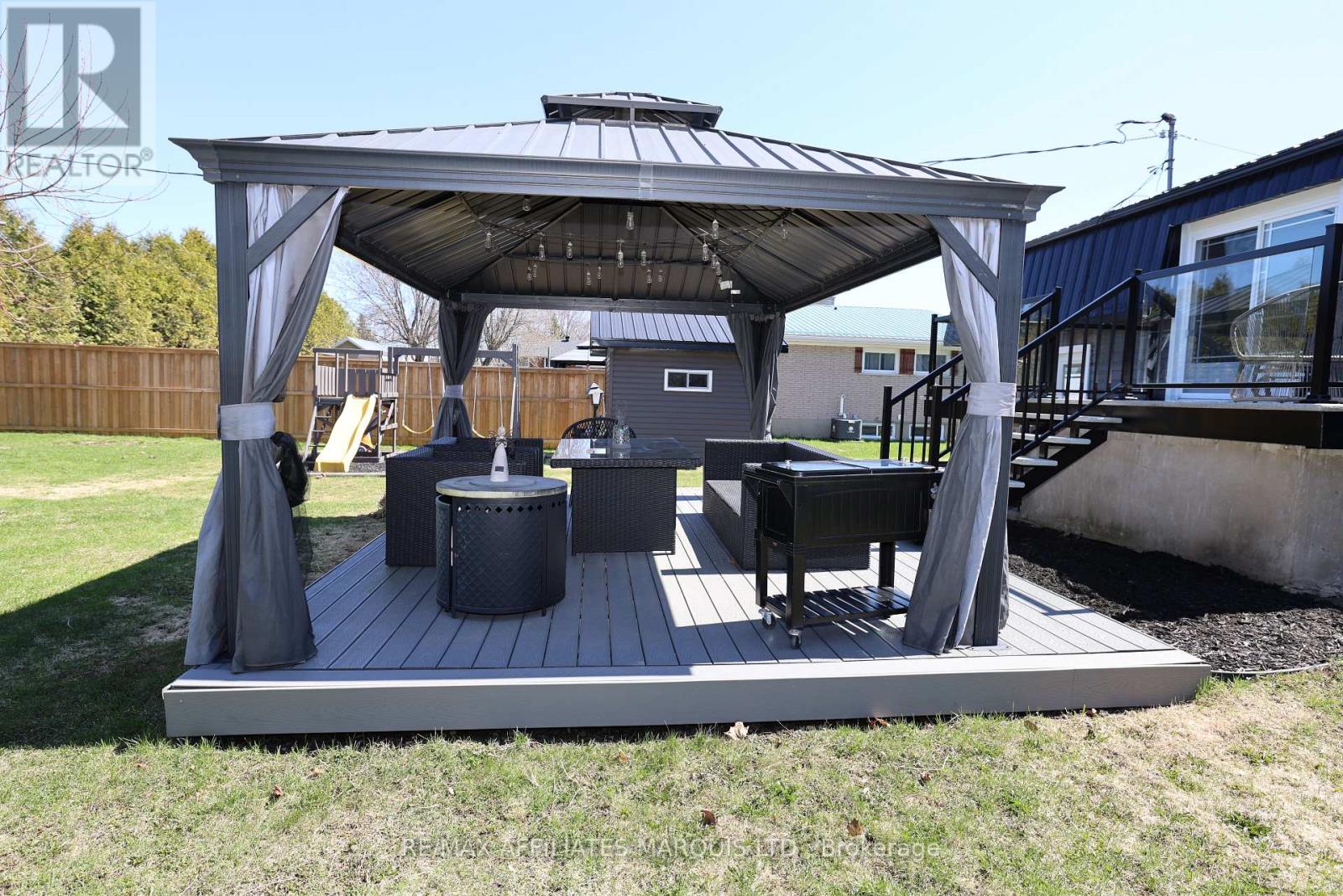 20391 Park Crescent, South Glengarry, Ontario  K0C 1L0 - Photo 34 - X12836702