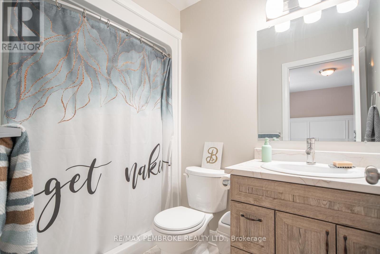 29 Terrance Drive, Petawawa, Ontario  K8H 0H3 - Photo 19 - X12986484