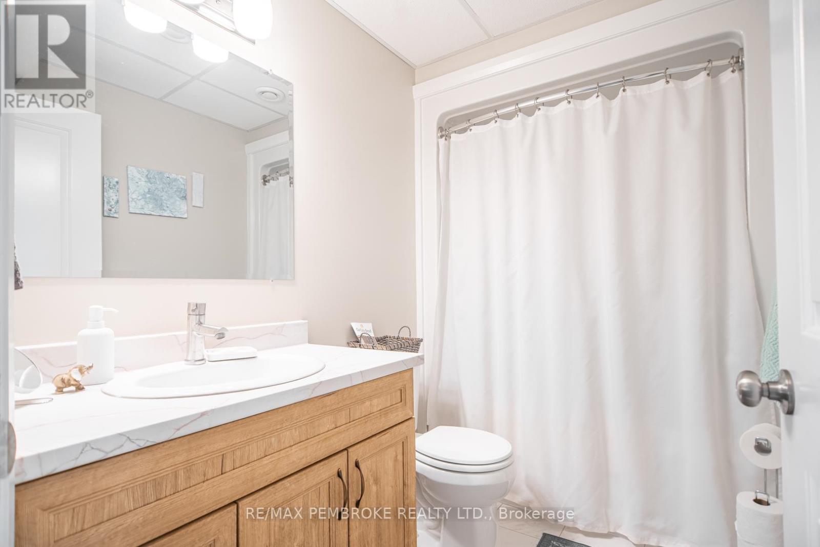 29 Terrance Drive, Petawawa, Ontario  K8H 0H3 - Photo 36 - X12986484