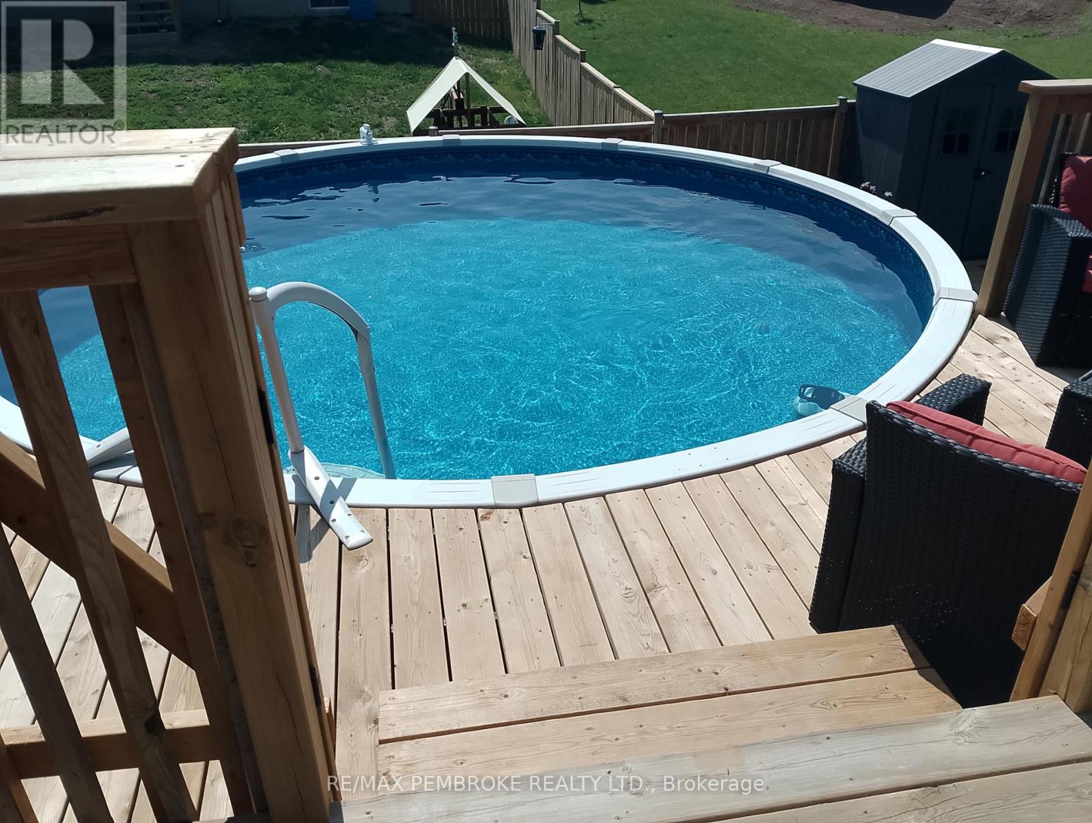 29 Terrance Drive, Petawawa, Ontario  K8H 0H3 - Photo 48 - X12986484