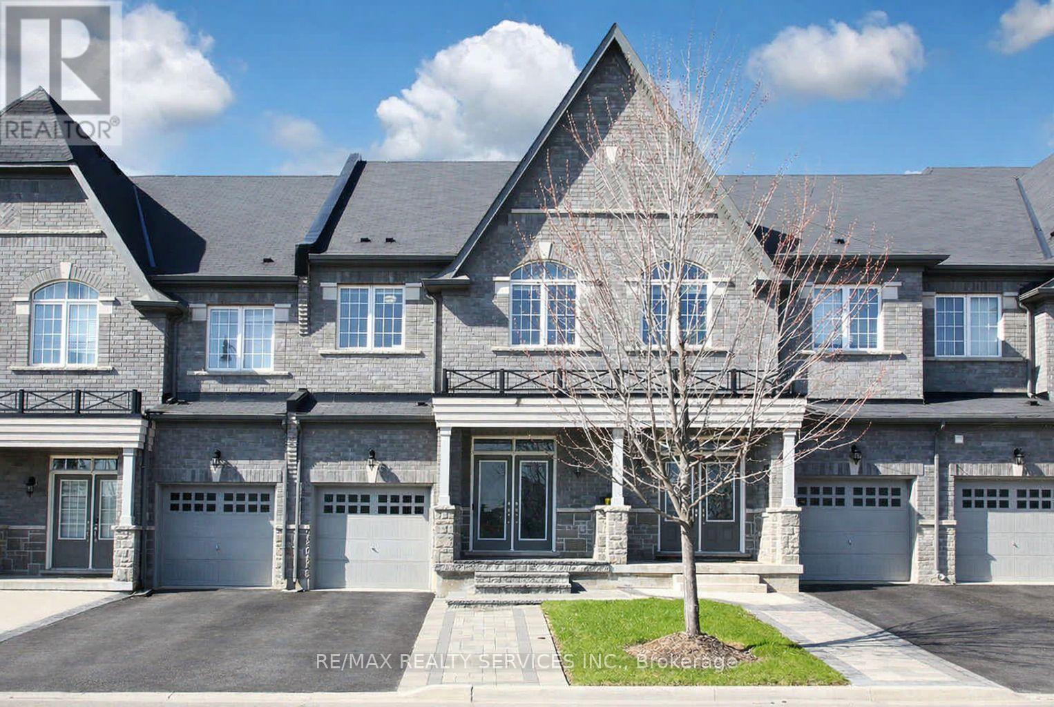 10 ISLE ROYAL TERRACE, Brampton, Ontario