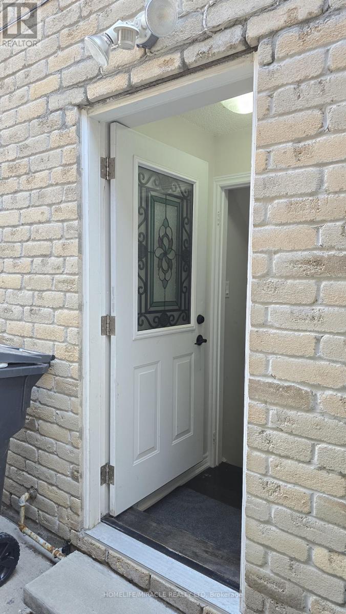 59 CASTLE OAKS CROSS, Brampton, Ontario