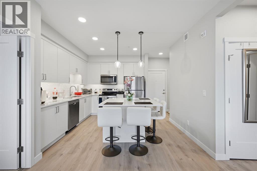 104, 660 Shawnee Square Sw, Calgary, Alberta  T2Y 2N6 - Photo 9 - A2302761