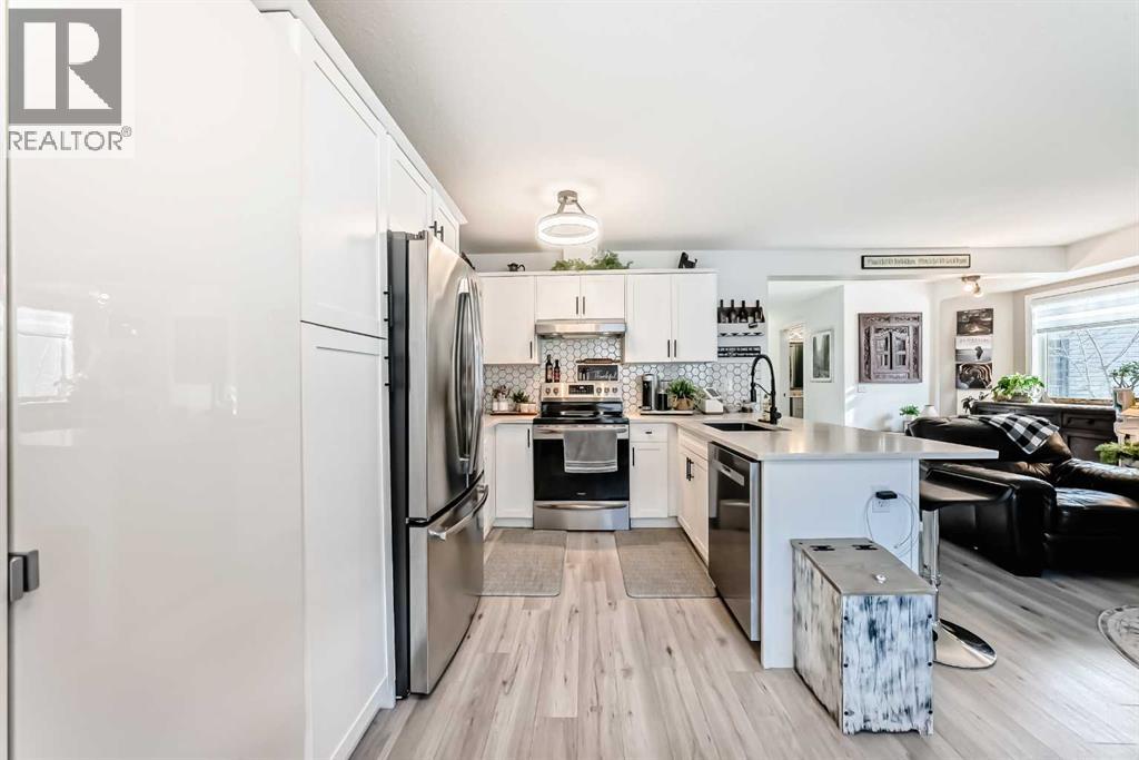 15 Spring Meadows Bay, Okotoks, Alberta  T1S 2G8 - Photo 22 - A2303115