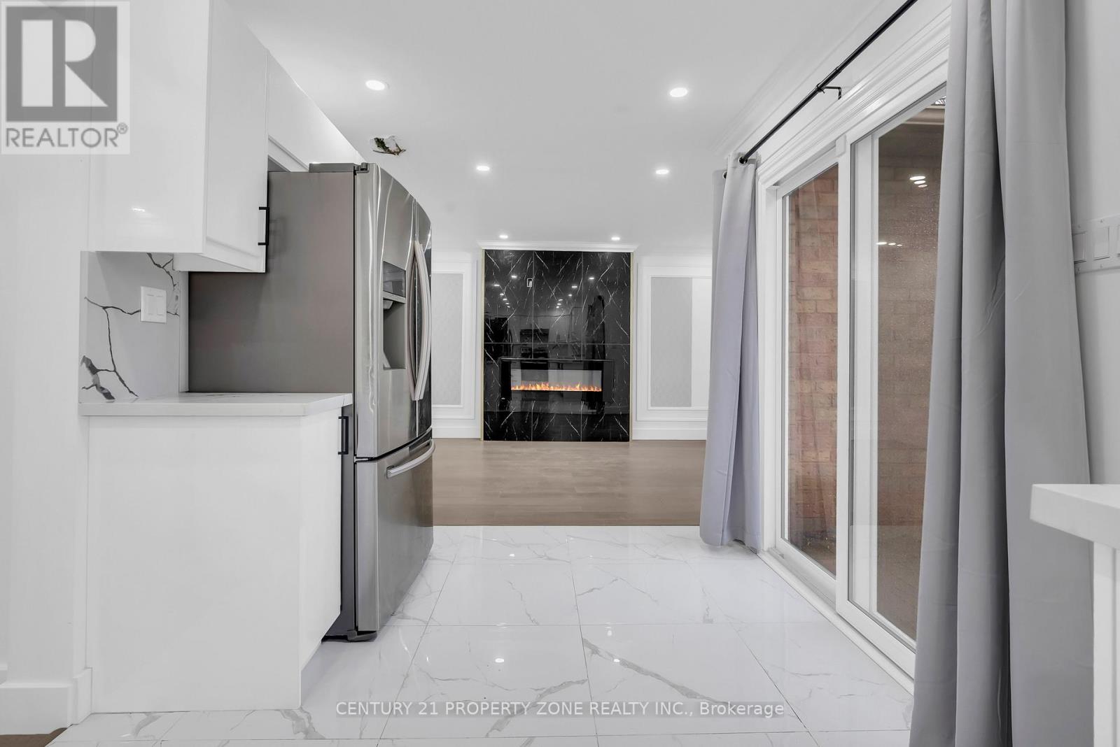 188 Cardinal Street, Barrie, Ontario  L4M 6G8 - Photo 14 - S13043280