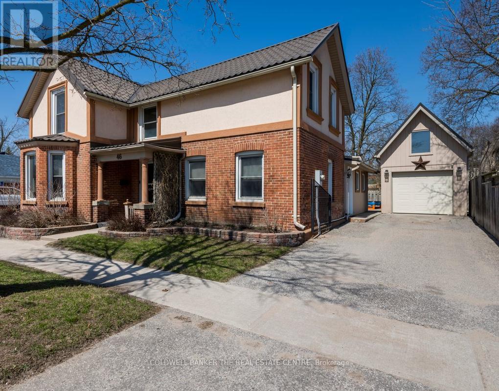 46 Park Street, Barrie, Ontario  L4N 1H5 - Photo 2 - S13043680