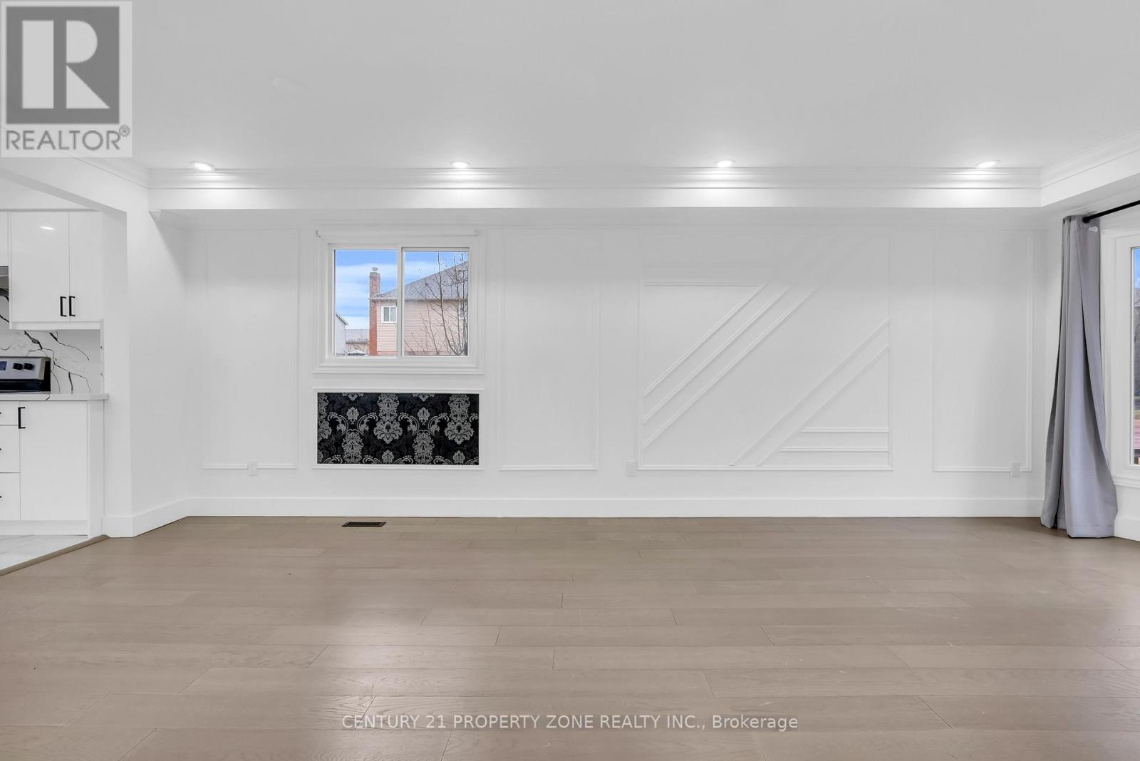 188 Cardinal Street, Barrie, Ontario  L4M 6G8 - Photo 5 - S13043280