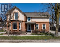 46 PARK STREET, Barrie, Ontario