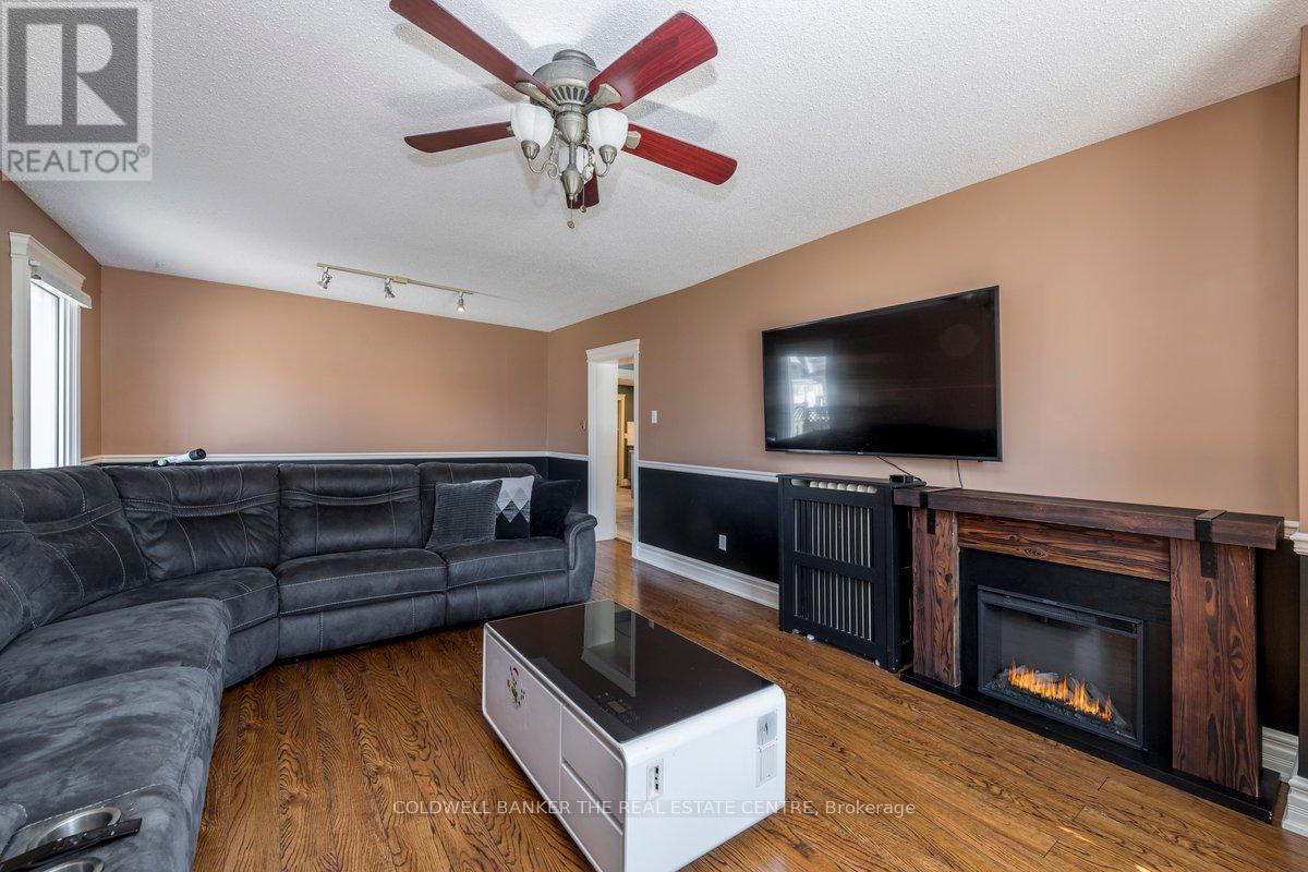 46 Park Street, Barrie, Ontario  L4N 1H5 - Photo 10 - S13043680