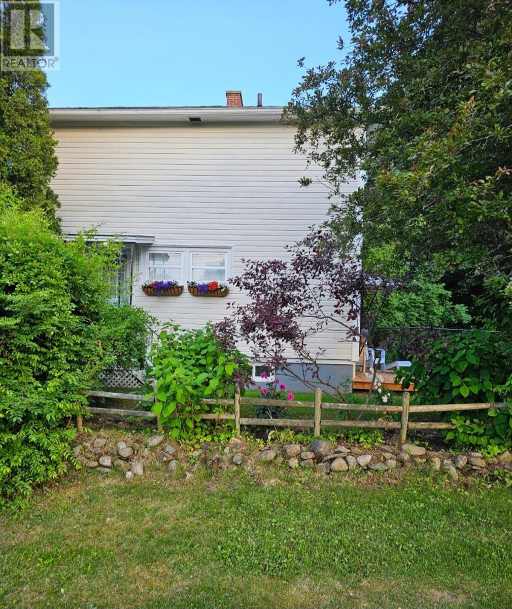 3 Reagh Avenue, Middleton, Nova Scotia  B0S 1P0 - Photo 41 - 202601166