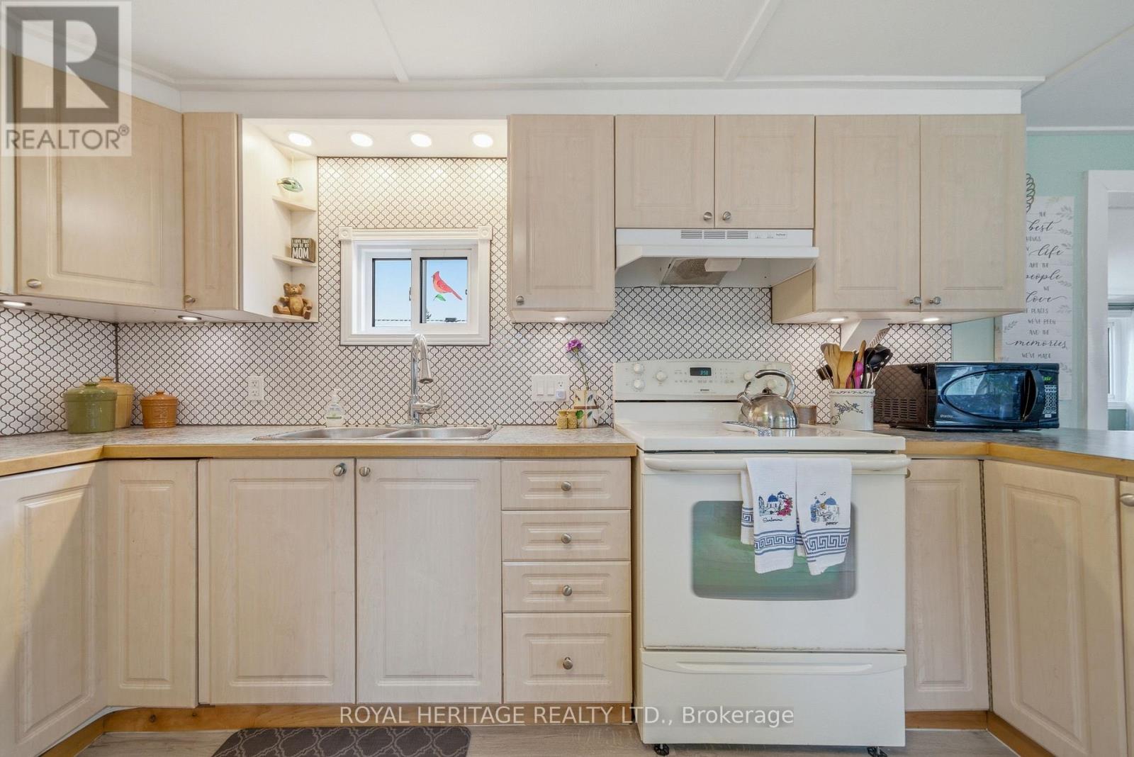 25 - 529 Old Highway 2, Quinte West, Ontario  K8V 5P5 - Photo 5 - X13043736