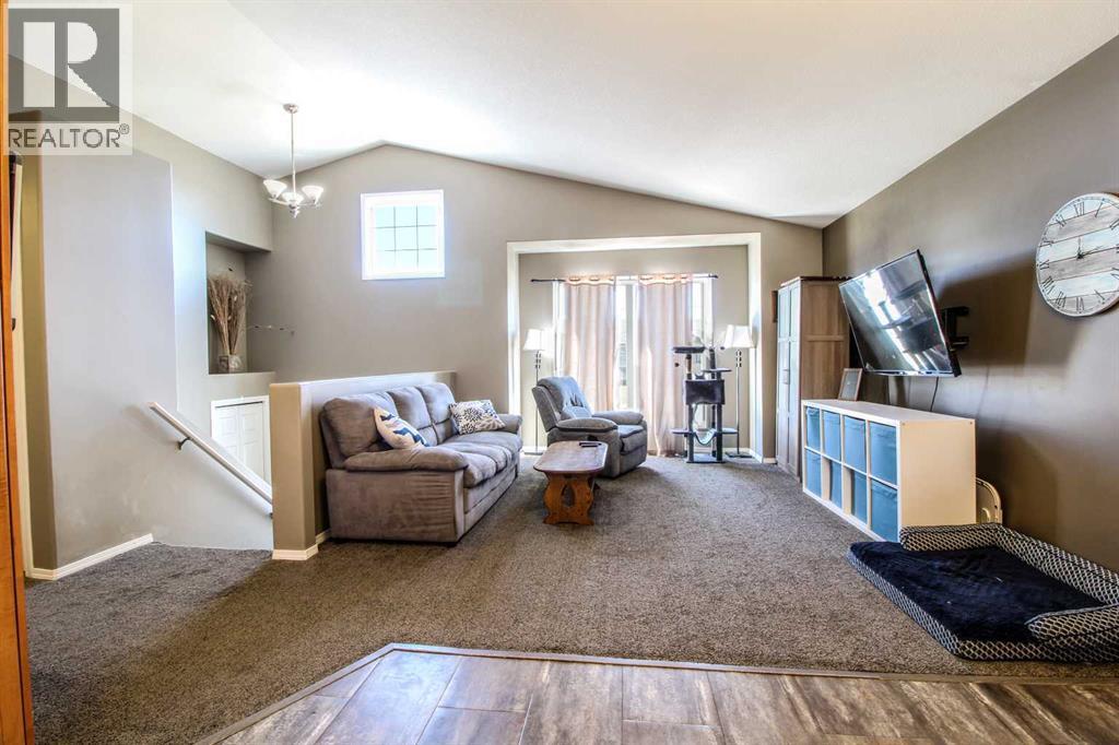 3318 44a Avenue, Lloydminster, Saskatchewan  S9V 1T5 - Photo 3 - A2304101