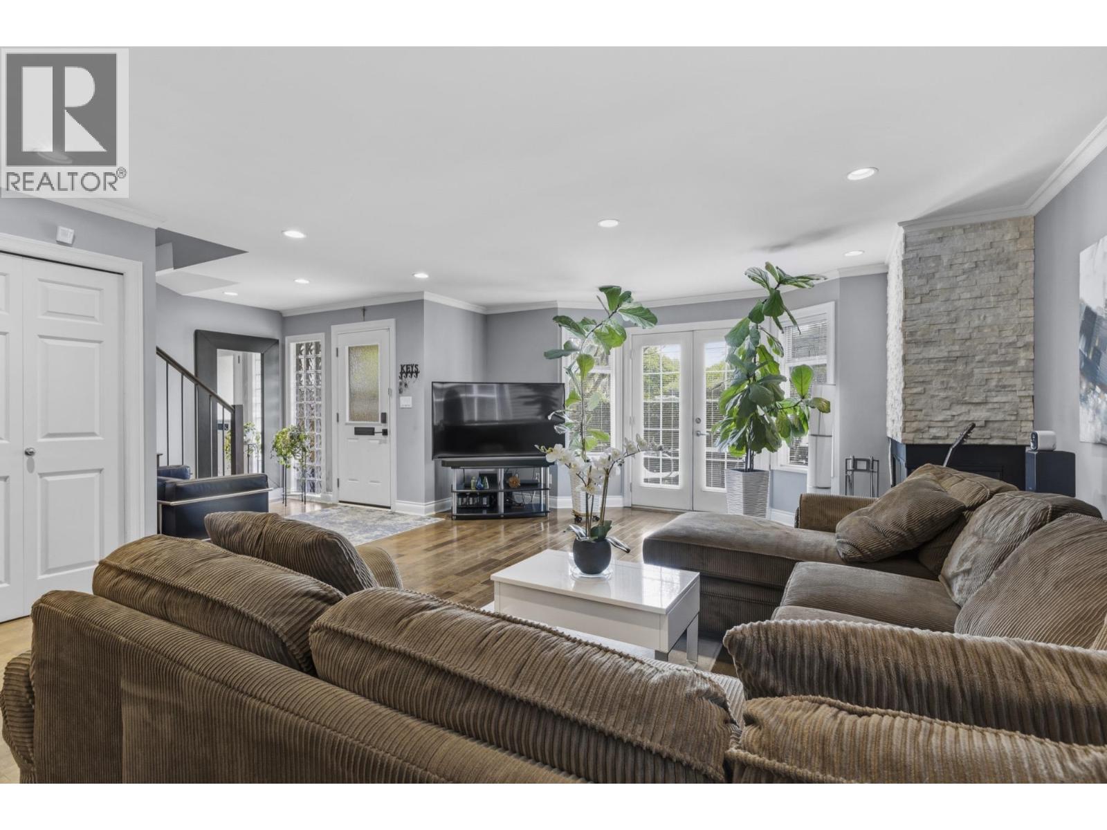 31 W 15th Avenue, Vancouver, British Columbia  V5Y 1X7 - Photo 8 - R3115759