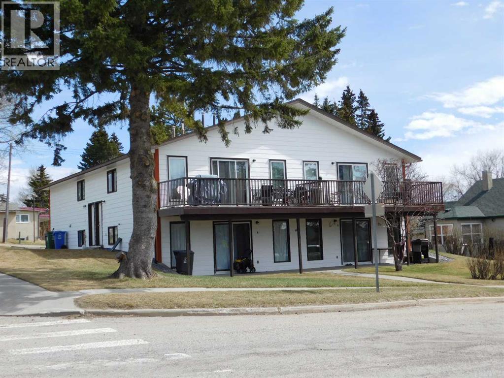 A, B , C, D, 4839 48th St, Rocky Mountain House, Alberta  T4T 1C9 - Photo 1 - A2304743