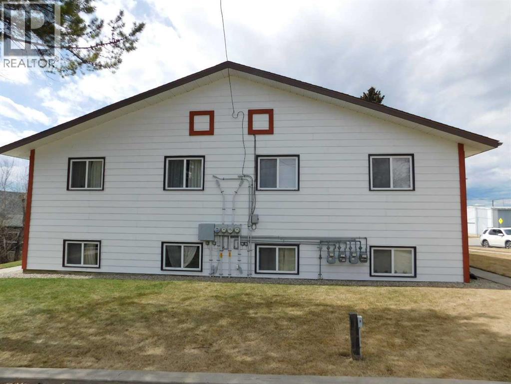 A, B , C, D, 4839 48th St, Rocky Mountain House, Alberta  T4T 1C9 - Photo 3 - A2304743