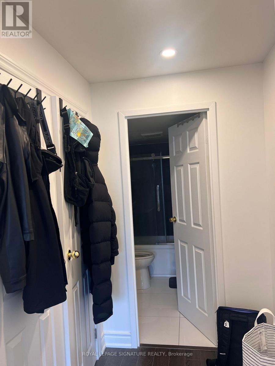 2008 - 25 Grenville Street, Toronto, Ontario  M4Y 2X5 - Photo 6 - C13043748