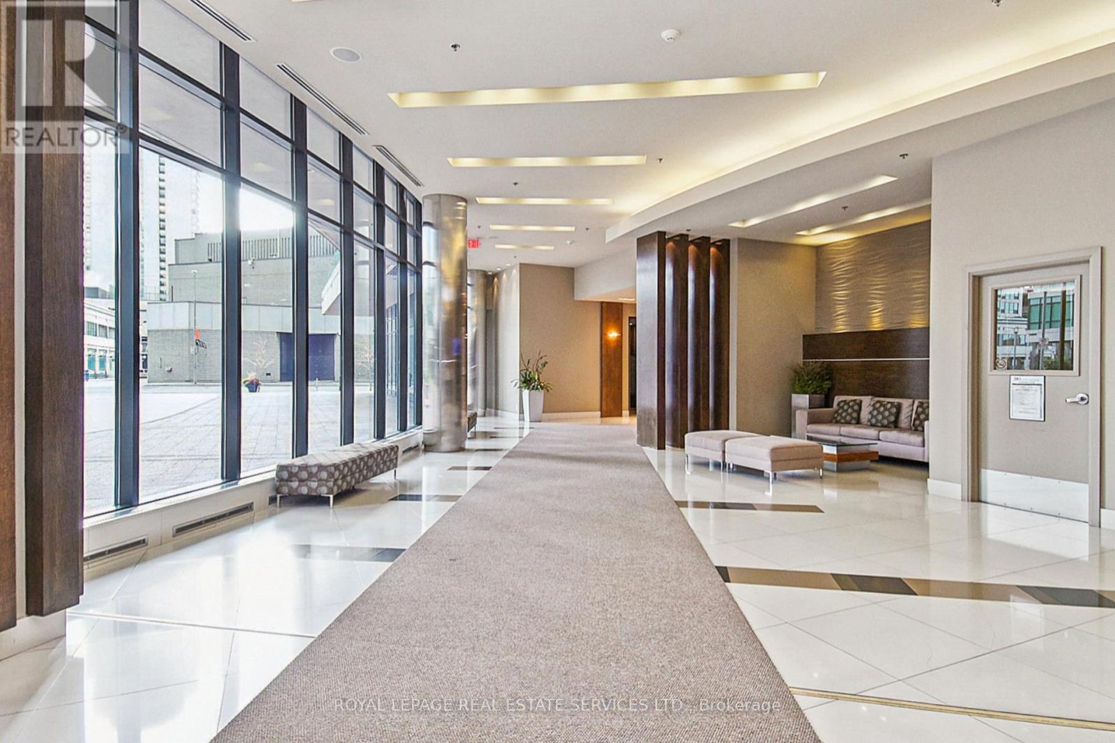 1111 - 33 Bay Street, Toronto, Ontario  M5J 2Z3 - Photo 4 - C13043788