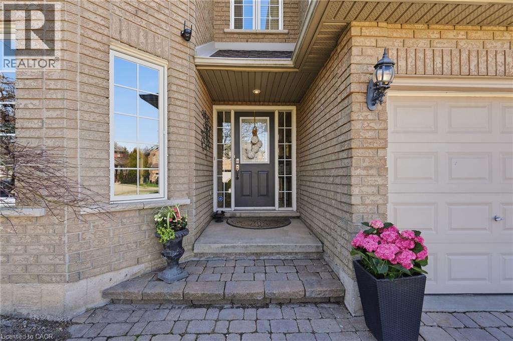 37 Southcreek Drive, Ancaster, Ontario  L9K 1M2 - Photo 2 - 40815333